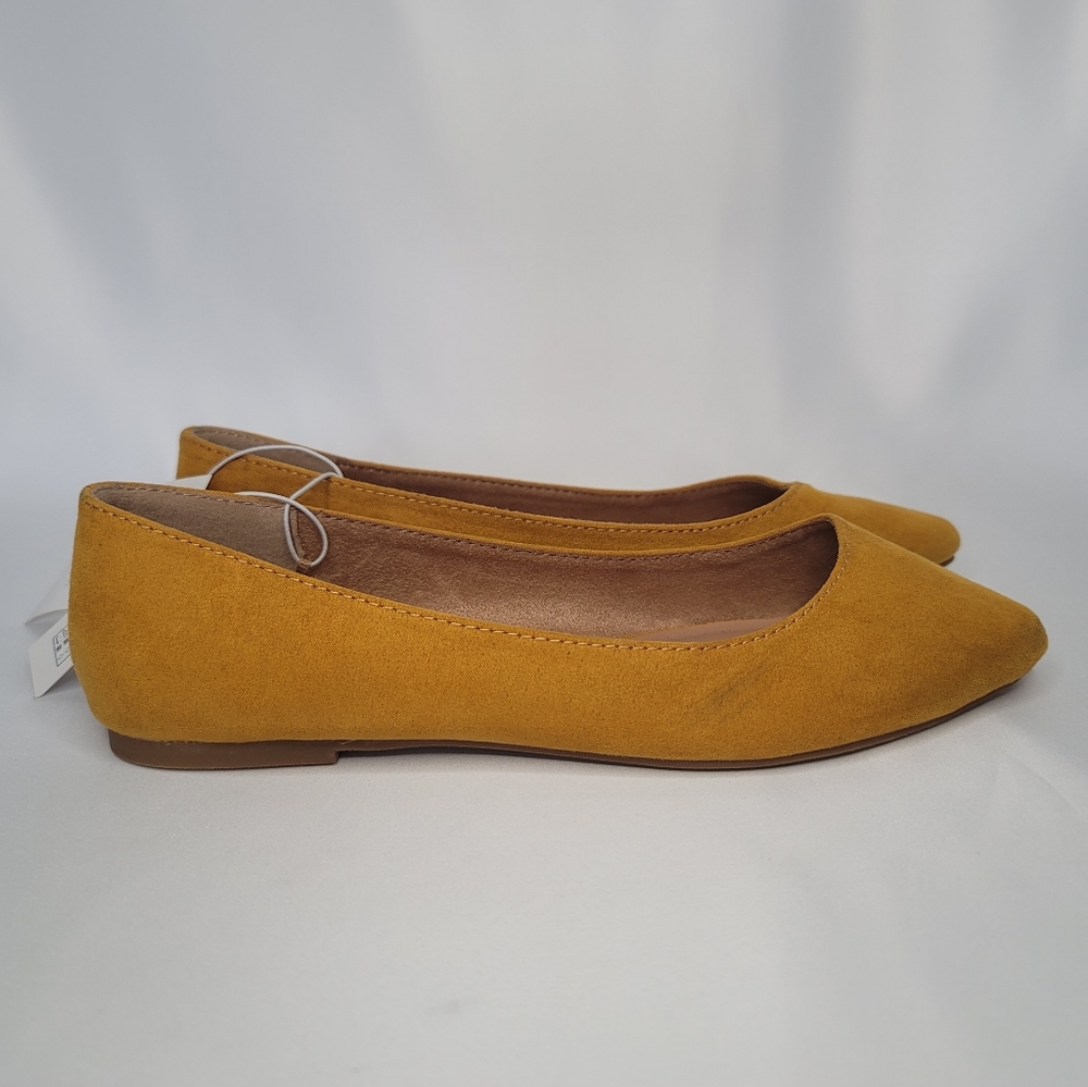 Old Navy Flats Size 7